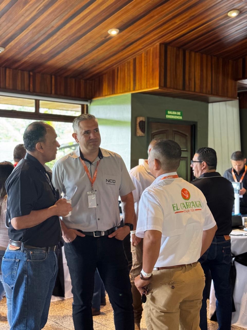 Conectando con clientes